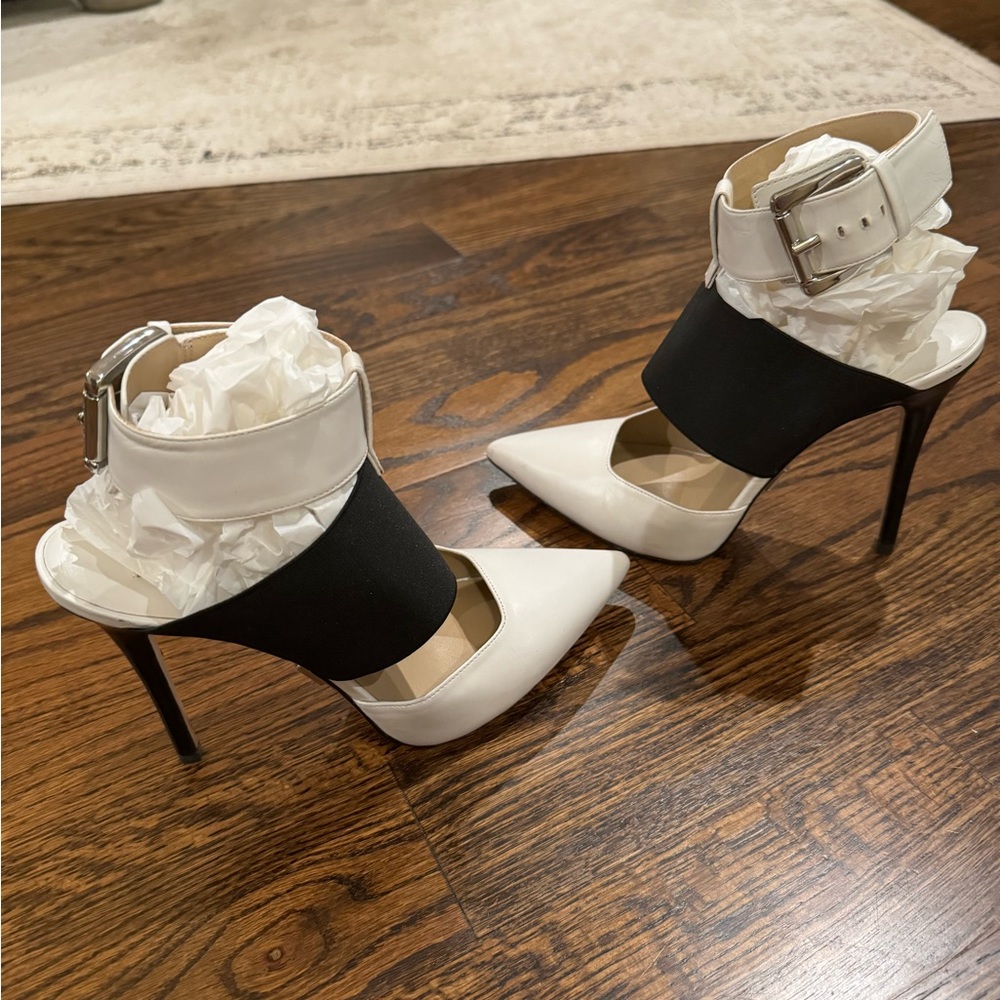 Michael Kors Leather Heels Size 38